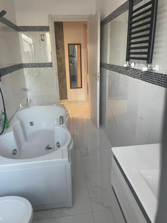 Appartamento Mire&Geo Voghera Bagian luar foto